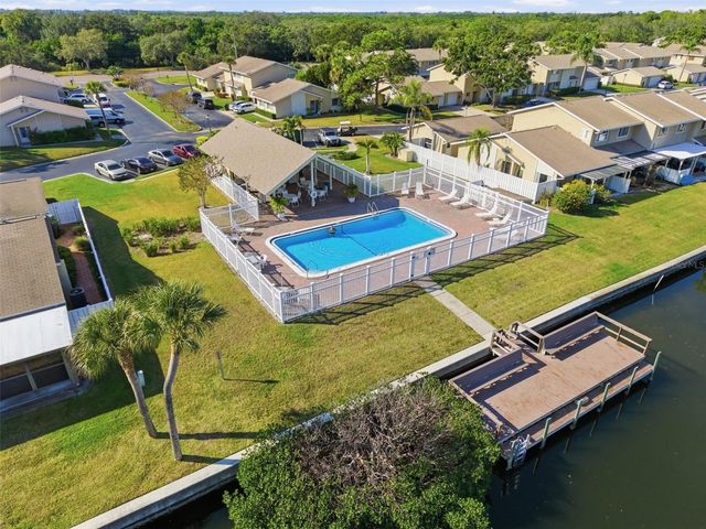 6397 CAPE HATTERAS WAY NE 3, St Petersburg, FL 33702