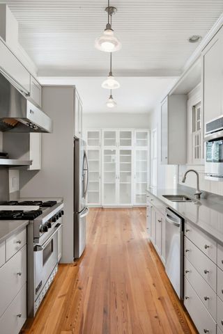 328 Bennett Street, Mount Pleasant, SC 29464