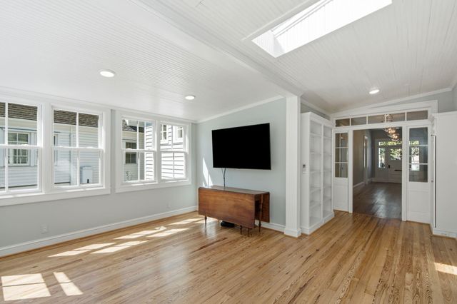 328 Bennett Street, Mount Pleasant, SC 29464