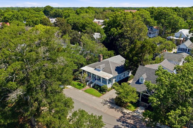 328 Bennett Street, Mount Pleasant, SC 29464