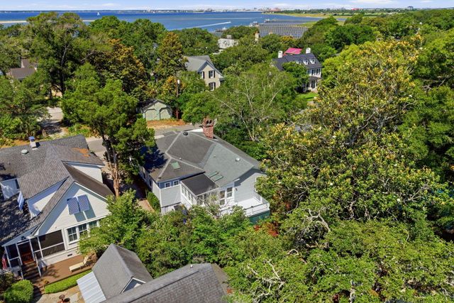 328 Bennett Street, Mount Pleasant, SC 29464