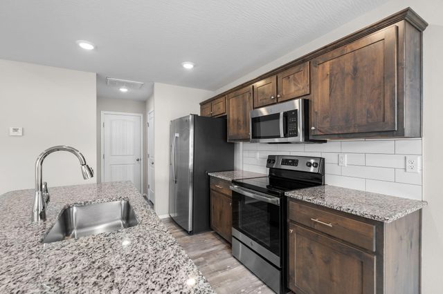301 E Rosalie, Strafford, MO 65757