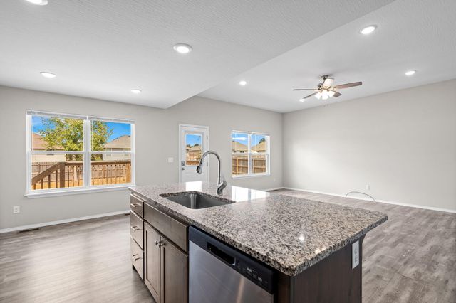 301 E Rosalie, Strafford, MO 65757
