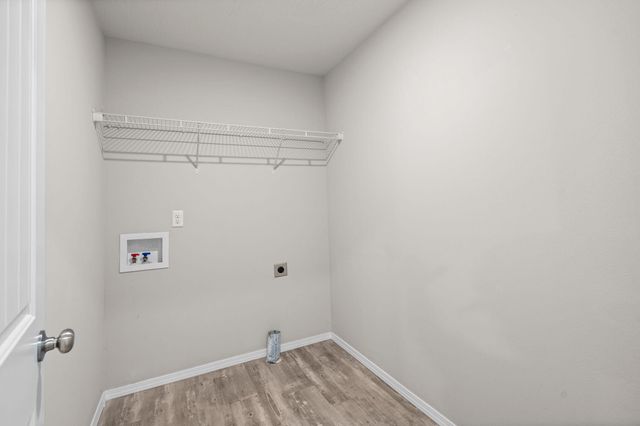 301 E Rosalie, Strafford, MO 65757