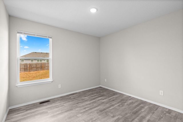 301 E Rosalie, Strafford, MO 65757