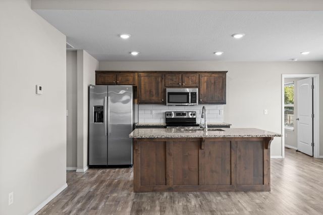 301 E Rosalie, Strafford, MO 65757