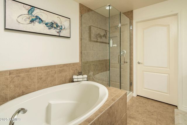 21320 N 56TH Street 1113, Phoenix, AZ 85054