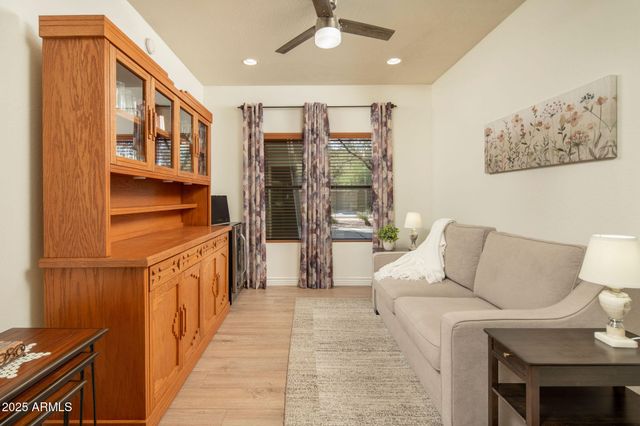 21320 N 56TH Street 1113, Phoenix, AZ 85054