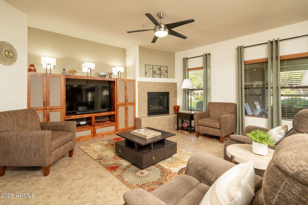21320 N 56TH Street 1113, Phoenix, AZ 85054 — photo 3