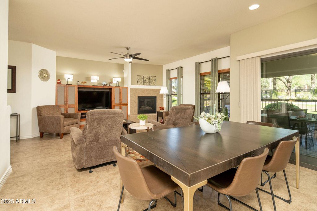 21320 N 56TH Street 1113, Phoenix, AZ 85054 — photo 4