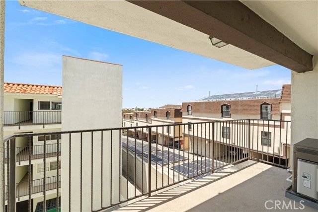 1720 Ardmore 221, Hermosa Beach, CA 90254