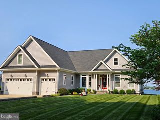 24814 HALF PONE POINT RD, Hollywood, MD 20636