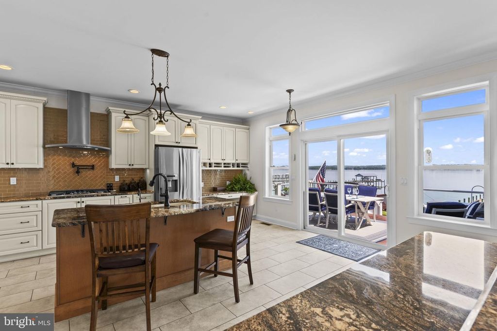 Image 20 of property listing at 24814 HALF PONE POINT RD, Hollywood, MD 20636