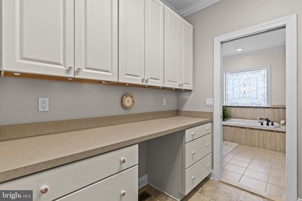 Image 31 of property listing at 24814 HALF PONE POINT RD, Hollywood, MD 20636