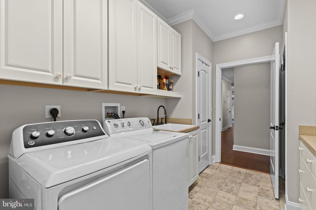 Image 32 of property listing at 24814 HALF PONE POINT RD, Hollywood, MD 20636