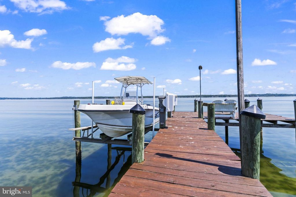 Image 58 of property listing at 24814 HALF PONE POINT RD, Hollywood, MD 20636
