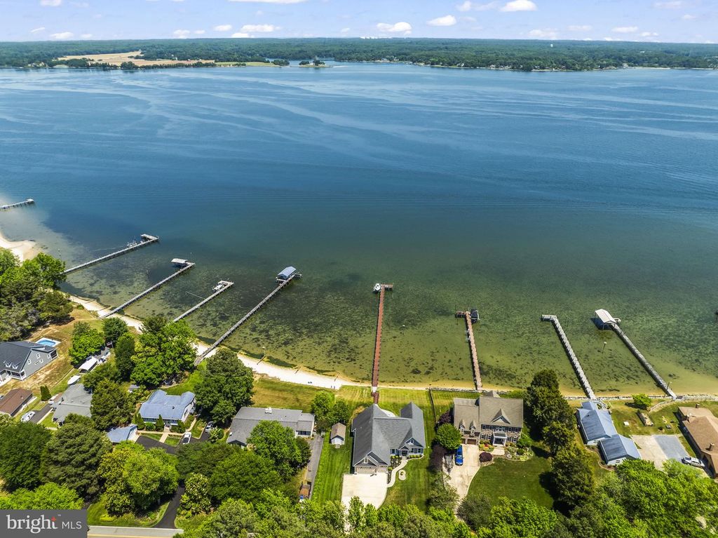 Image 66 of property listing at 24814 HALF PONE POINT RD, Hollywood, MD 20636