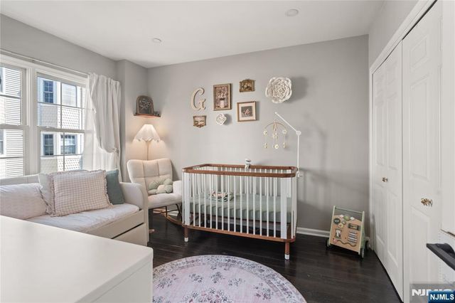 226 The Promenade, Edgewater, NJ 07020