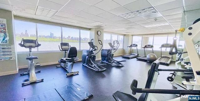 226 The Promenade, Edgewater, NJ 07020