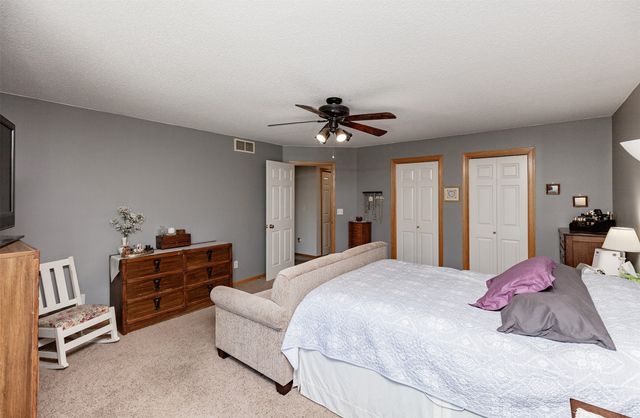 3701 Brook Ridge Court 603, Des Moines, IA 50317