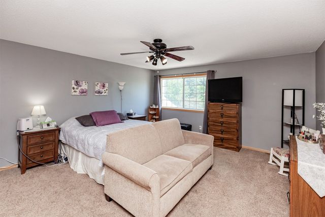 3701 Brook Ridge Court 603, Des Moines, IA 50317