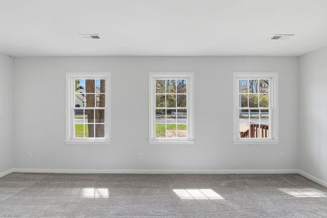 1317 Andrews BLVD, Hampton, VA 23669