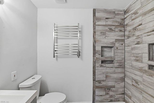 1317 Andrews BLVD, Hampton, VA 23669