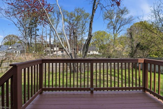 1317 Andrews BLVD, Hampton, VA 23669