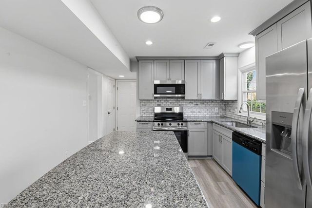 1317 Andrews BLVD, Hampton, VA 23669