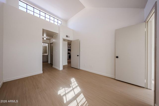 1126 W ELLIOT Road 2040, Chandler, AZ 85224