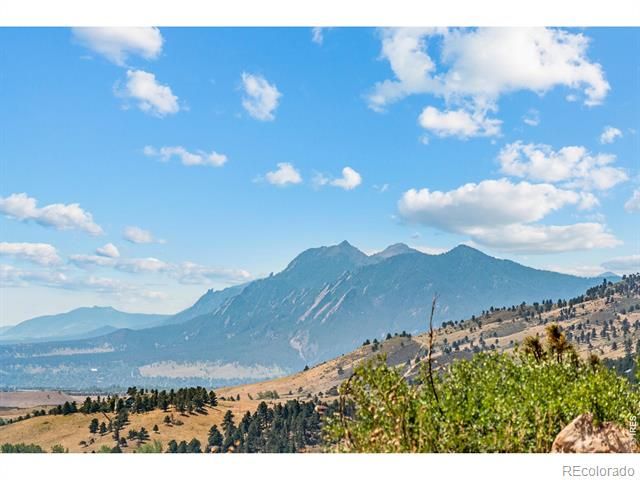 9546 Mountain Ridge Drive, Boulder, CO 80302