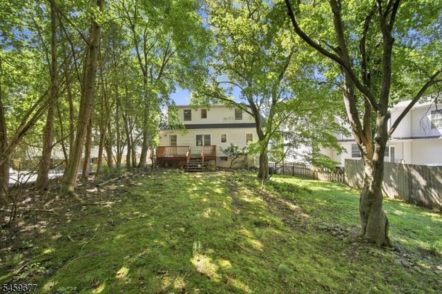 53 Payne Ave, Midland Park Boro, NJ 07432