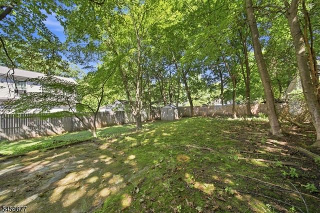 53 Payne Ave, Midland Park Boro, NJ 07432
