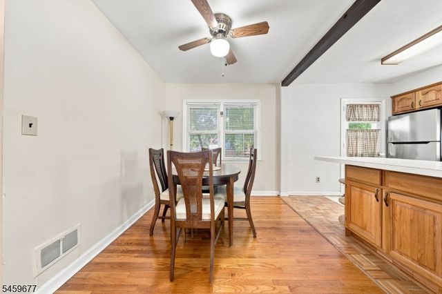 53 Payne Ave, Midland Park Boro, NJ 07432