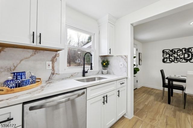 42 Smith St, Hope Twp., NJ 07825