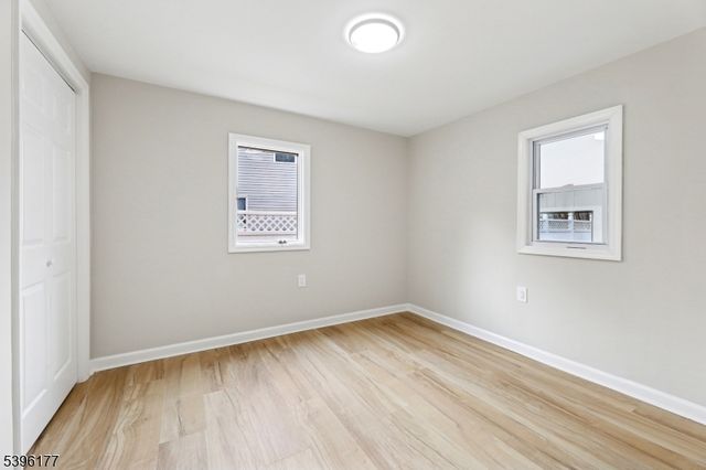 42 Smith St, Hope Twp., NJ 07825