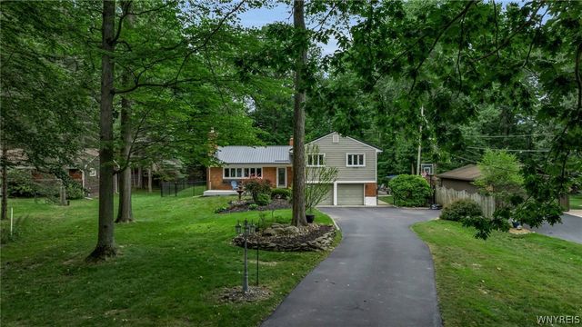 265 Paradise Road, Amherst, NY 14051