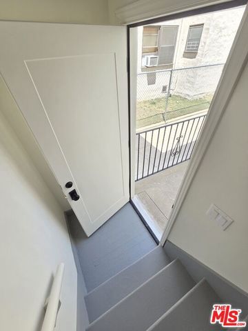 351 S Detroit Street 4, Los Angeles, CA 90036