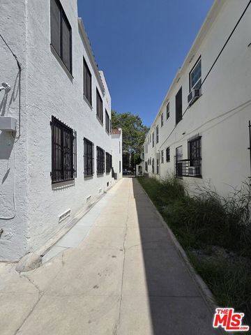 351 S Detroit Street 4, Los Angeles, CA 90036