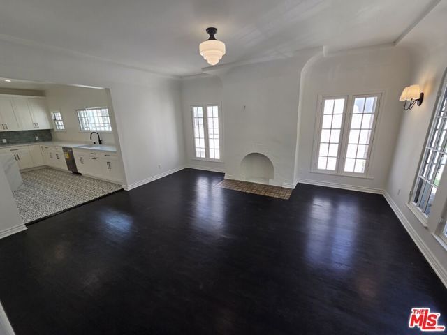 351 S Detroit Street 4, Los Angeles, CA 90036