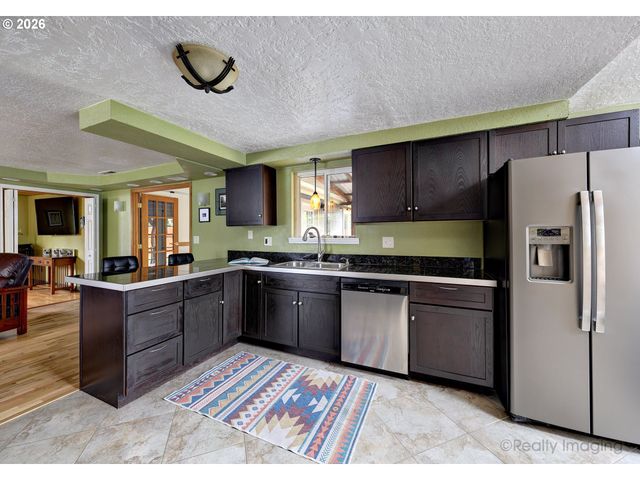 8106 Se 67TH Ave, Portland, OR 97206
