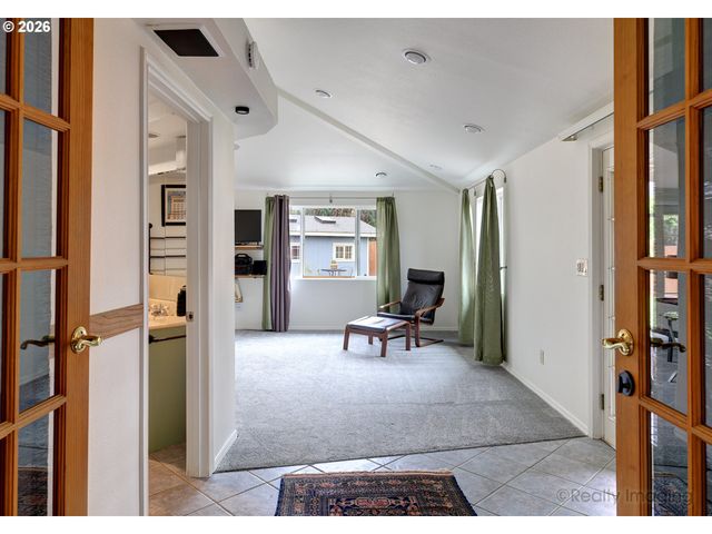 8106 Se 67TH Ave, Portland, OR 97206
