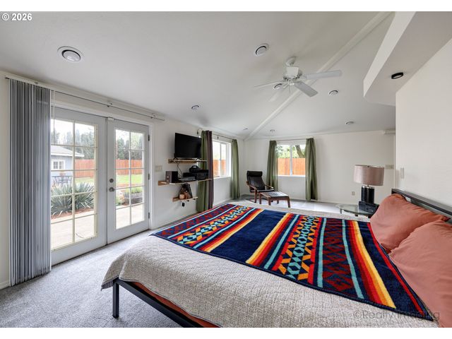 8106 Se 67TH Ave, Portland, OR 97206