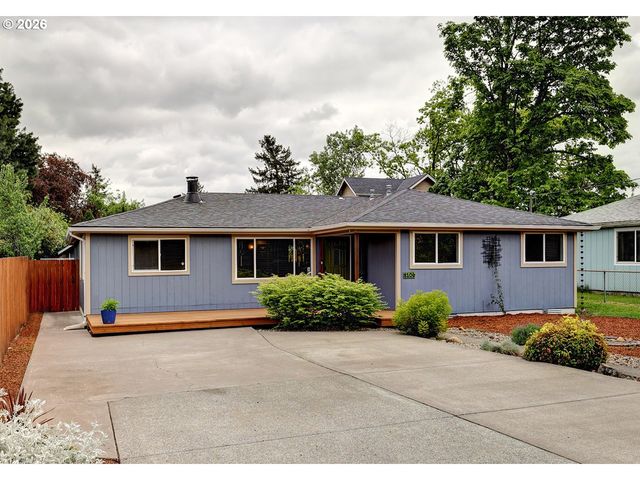 8106 Se 67TH Ave, Portland, OR 97206