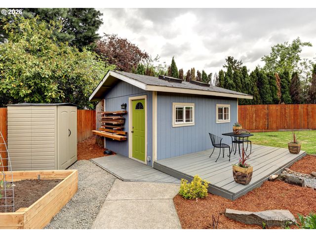 8106 Se 67TH Ave, Portland, OR 97206