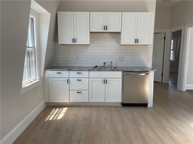 358 Carpenter Street 9, Providence, RI 02909