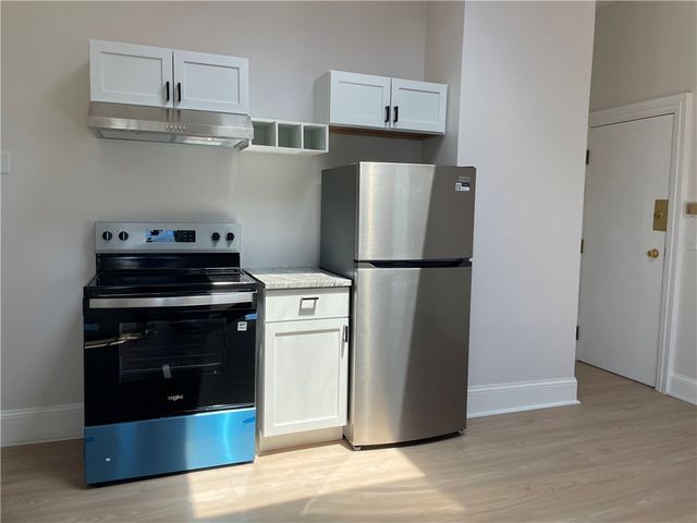 358 Carpenter Street 9, Providence, RI 02909