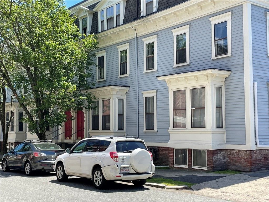 358 Carpenter Street 9, Providence, RI 02909
