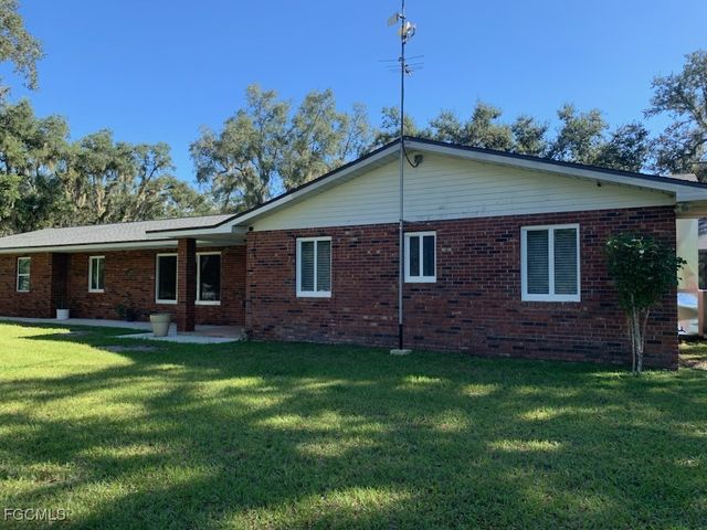 1221 SW Skates ST, Arcadia, FL 34266