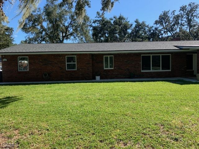 1221 SW Skates ST, Arcadia, FL 34266